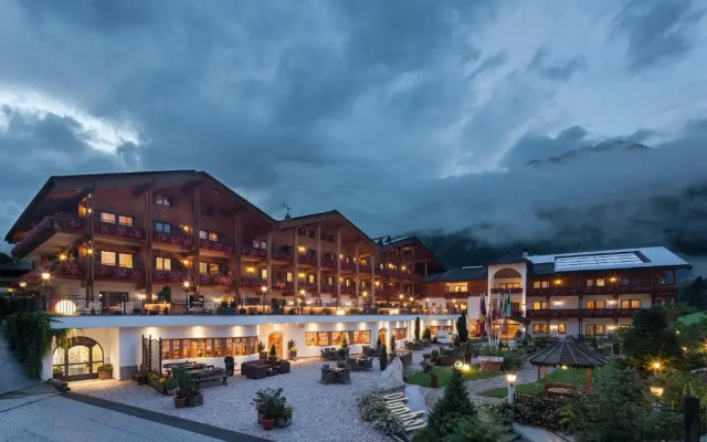 Hotel Plunhof****S - Heimat der Generationen
