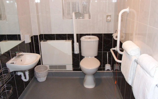 Best Western Brome Grange