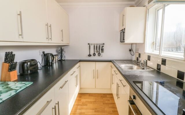 Flat 1 Bryn Colyn