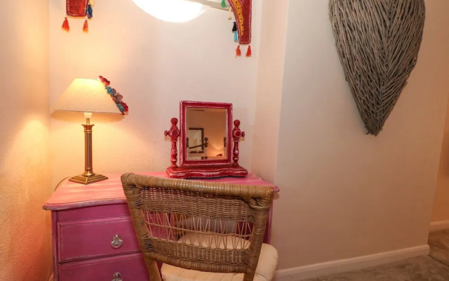 Windmill Palm Cottage