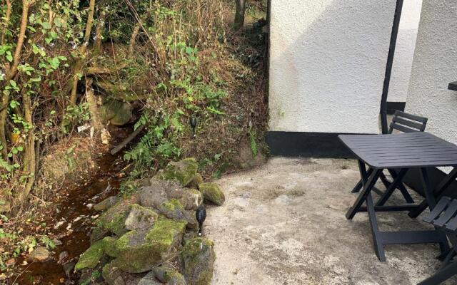 Kirks Cottage