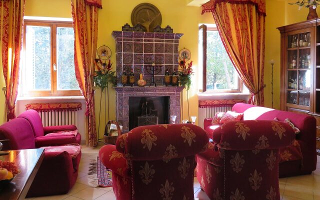 Villa Sant'Uberto Country Inn