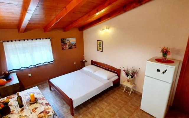 Julija - big Terrace and Grill - A1 Asy