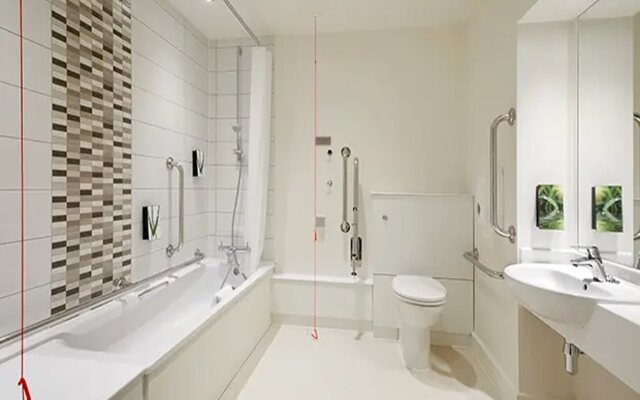 Premier Inn Falkirk Central