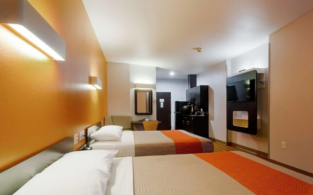 Motel 6 Midland, TX