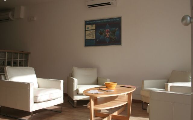 Mediterraneo Guesthouse