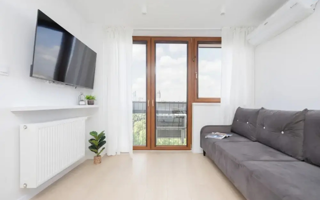 Capitol Apartment by Renters