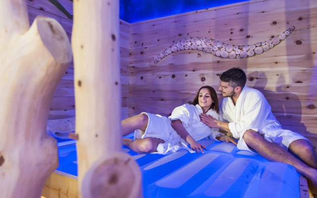 ABINEA Dolomiti Romantic Spa Hotel