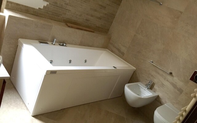 Apartment With one Bedroom in Vigatto