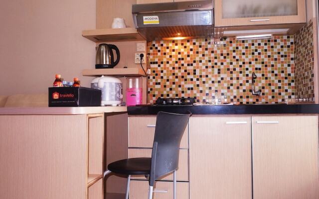 Kalibata Apartment With Sofa Bed Near Shopping Center