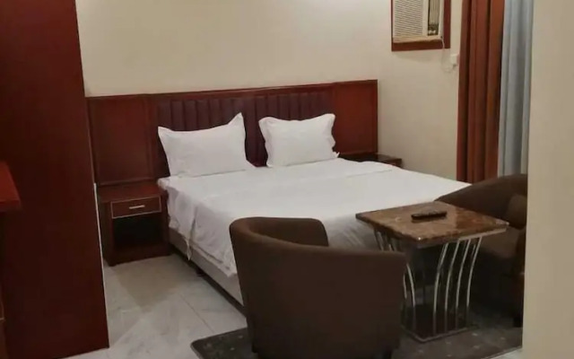 Roshan Hotel Suites