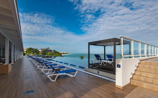 Hotel Playa Vista Azul