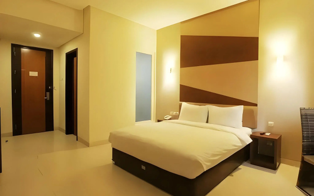 Lynt Hotel Jakarta