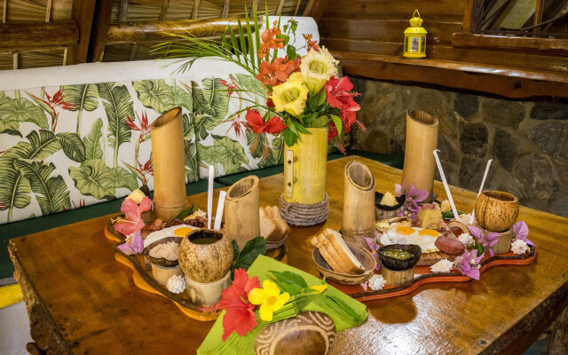 CHALET TROPICAL Hotel & Restaurant-Pizzeria