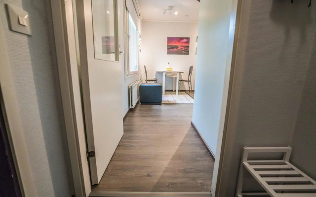 Foxtail Apartment