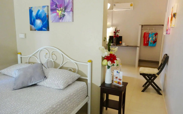 The Beach Cha Am Guest House