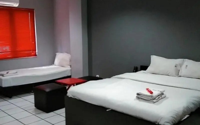 Griya Lebak Bulus – Guest Rooms – Jakarta