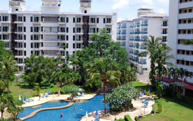 Sukcheewa Residence Phuket