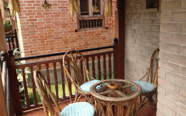 Vardan Resort n' Apartment