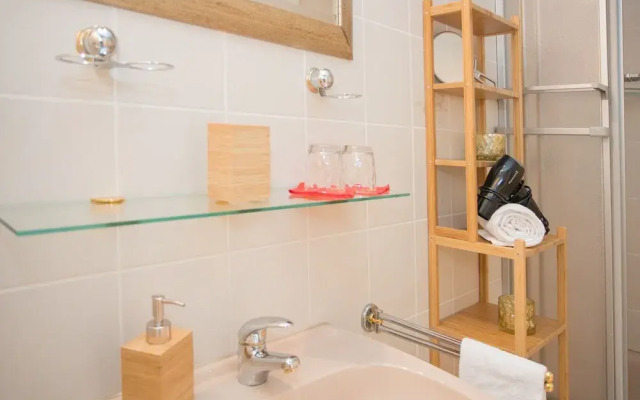 Small Studio in Neuastenberg With Balcony
