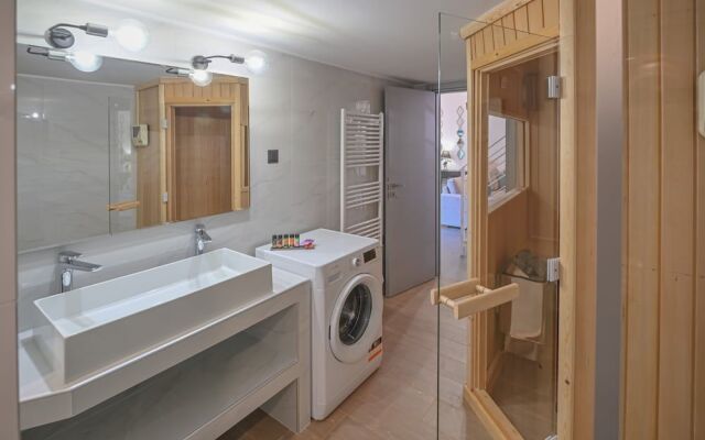 Villa Garifalia with Sauna & Hydromassage