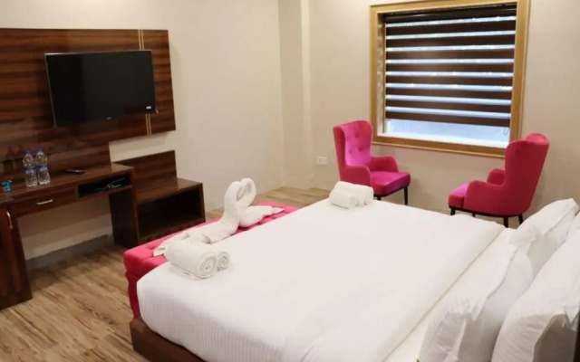 Jollywood Banquets & Resort