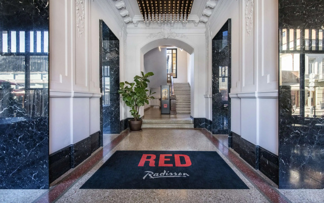 Radisson Red Tbilisi