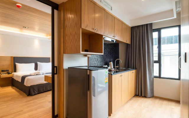 Asana Hotel & Residence