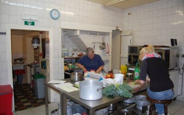Les Merlettes & Le Merle Moqueur