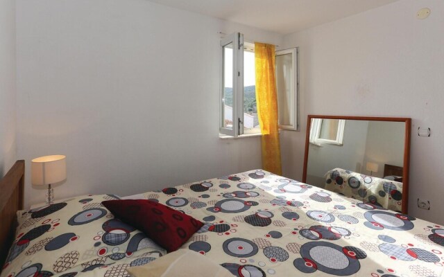 Awesome Home in Slatine With Wifi and 1 Bedrooms
