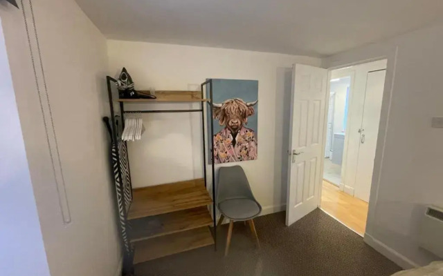 Alpine Apartments - 1