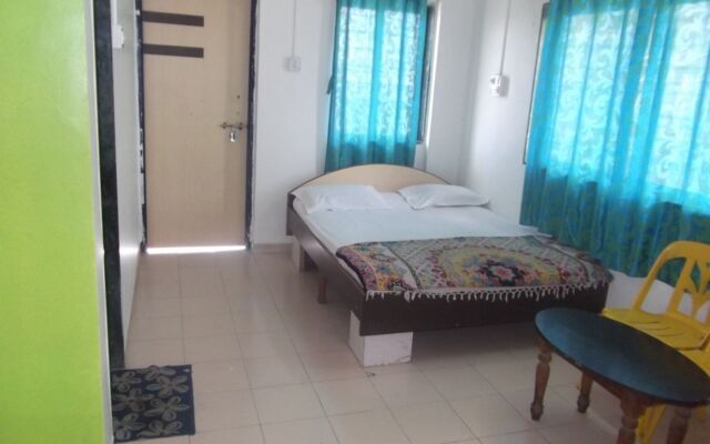 Samruddhi and Shree Inn Lodge