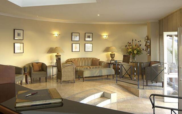 Leisure Bay Luxury Suites