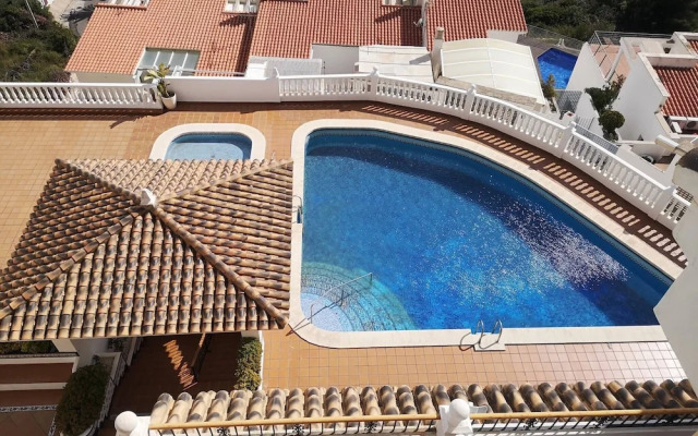 Apartment With Panoramic Frontal Sea Views