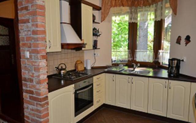 Domek Letniskowy Leśna Chata