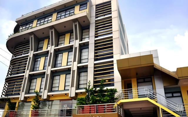 Soleste Suites