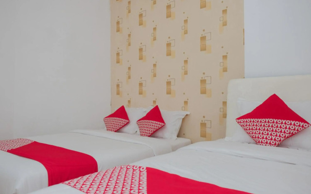 OYO 1454 111 Residence
