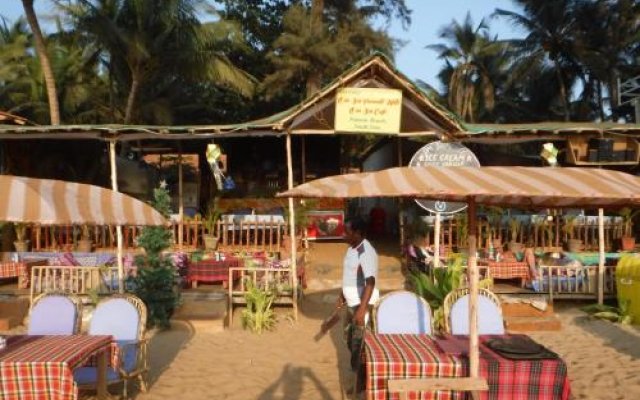 Om Beach Resort-Jungle Lodges