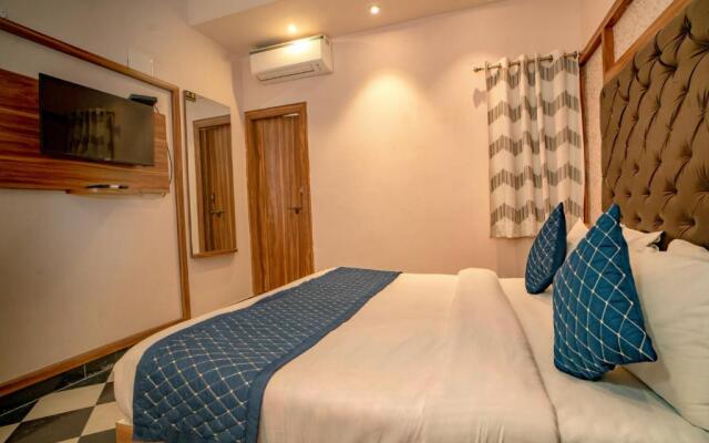 Ostel By Uddhav Villas