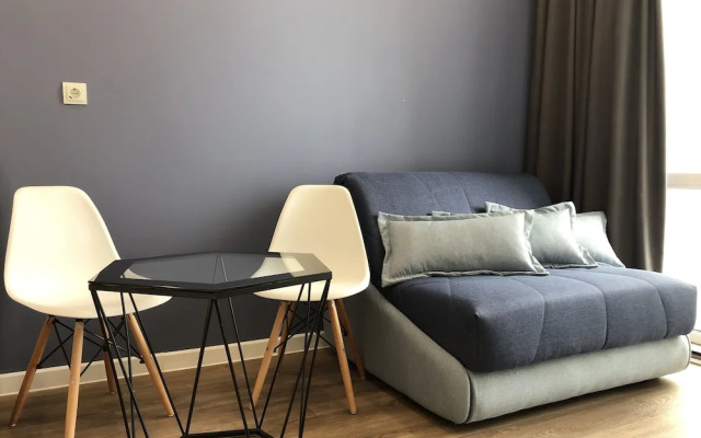 Central Bay Studios. 7min Station, Arbat Street