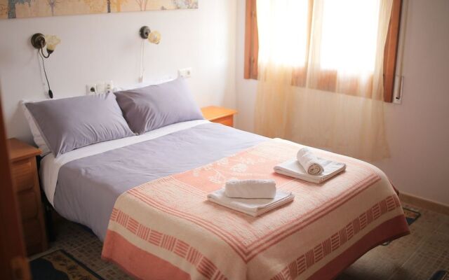 Hostel Villa Cabreros