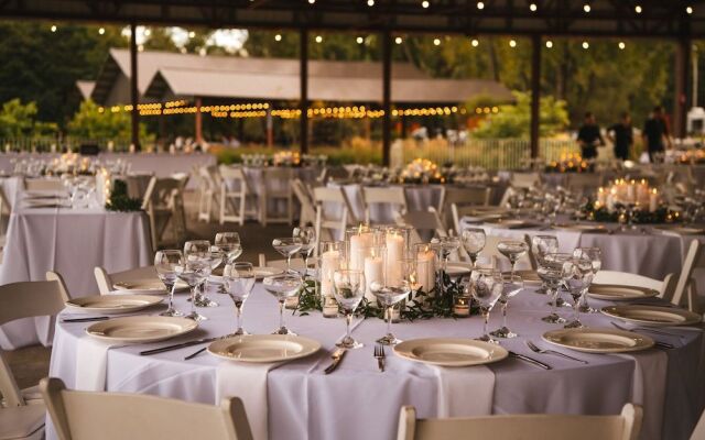 Hutton Brickyards Riverfront Hotel + Venue