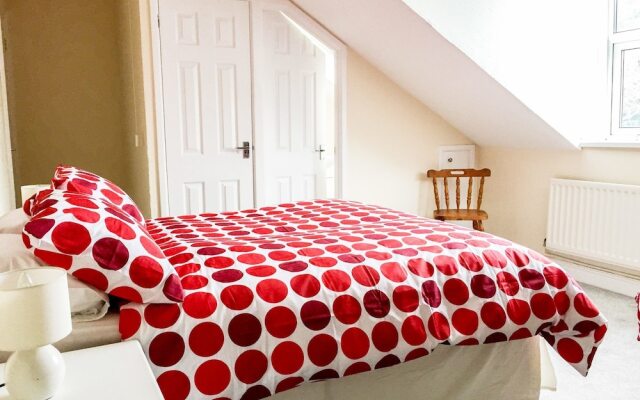 Large Maisonette - DHH