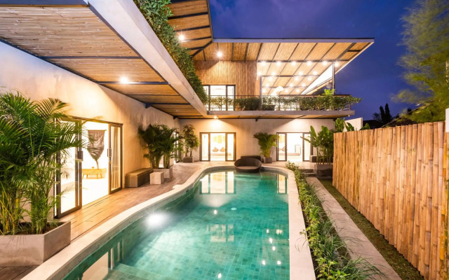 Canggu Dream Studios & Villas