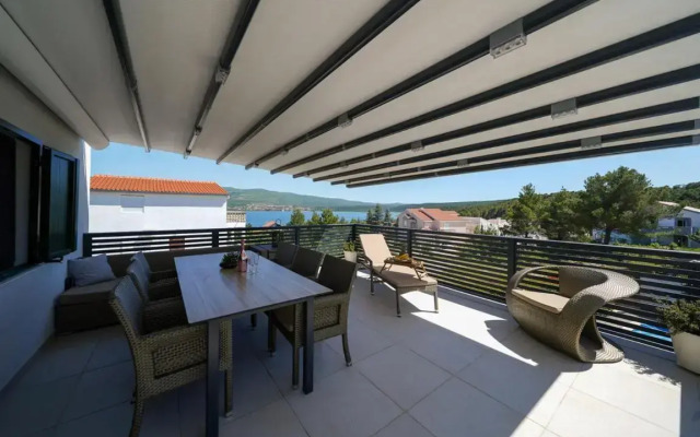 Apartment Pridraga 4