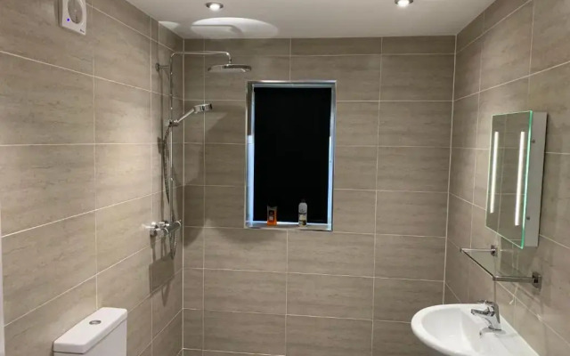 sark house Apartment Chorlton manchester