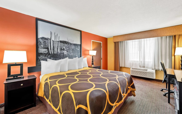 Super 8 by Wyndham Marana/Tucson Area