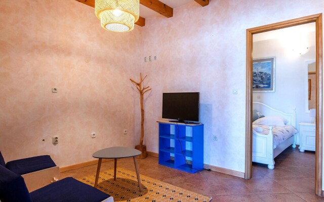 Stunning Home in Betiga With Wifi and 6 Bedrooms