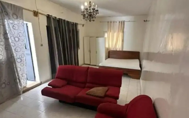 Chez Medzo