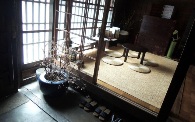 Kyoto Machiya Sanjojuku